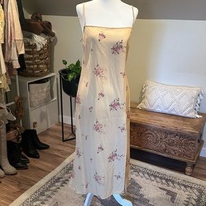 Reformation midi length slip dress 100% silk pale yellow floral size small